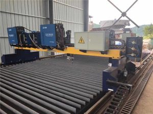 آلة قطع البلازما CNC العملاقة ذات محرك مزدوج لقطع خط إنتاج شعاع الصلب H الصلب